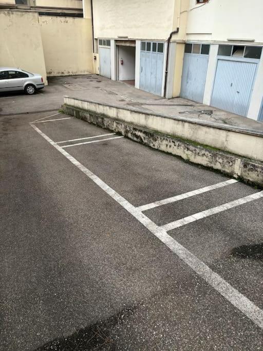 Show Me 2 Bedroom Duomo & Airport Tram Apartamento *