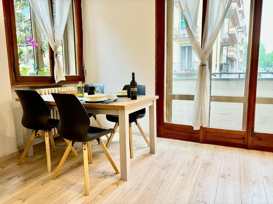 Apartamento Show Me 2 Bedroom Duomo & Airport Tram *