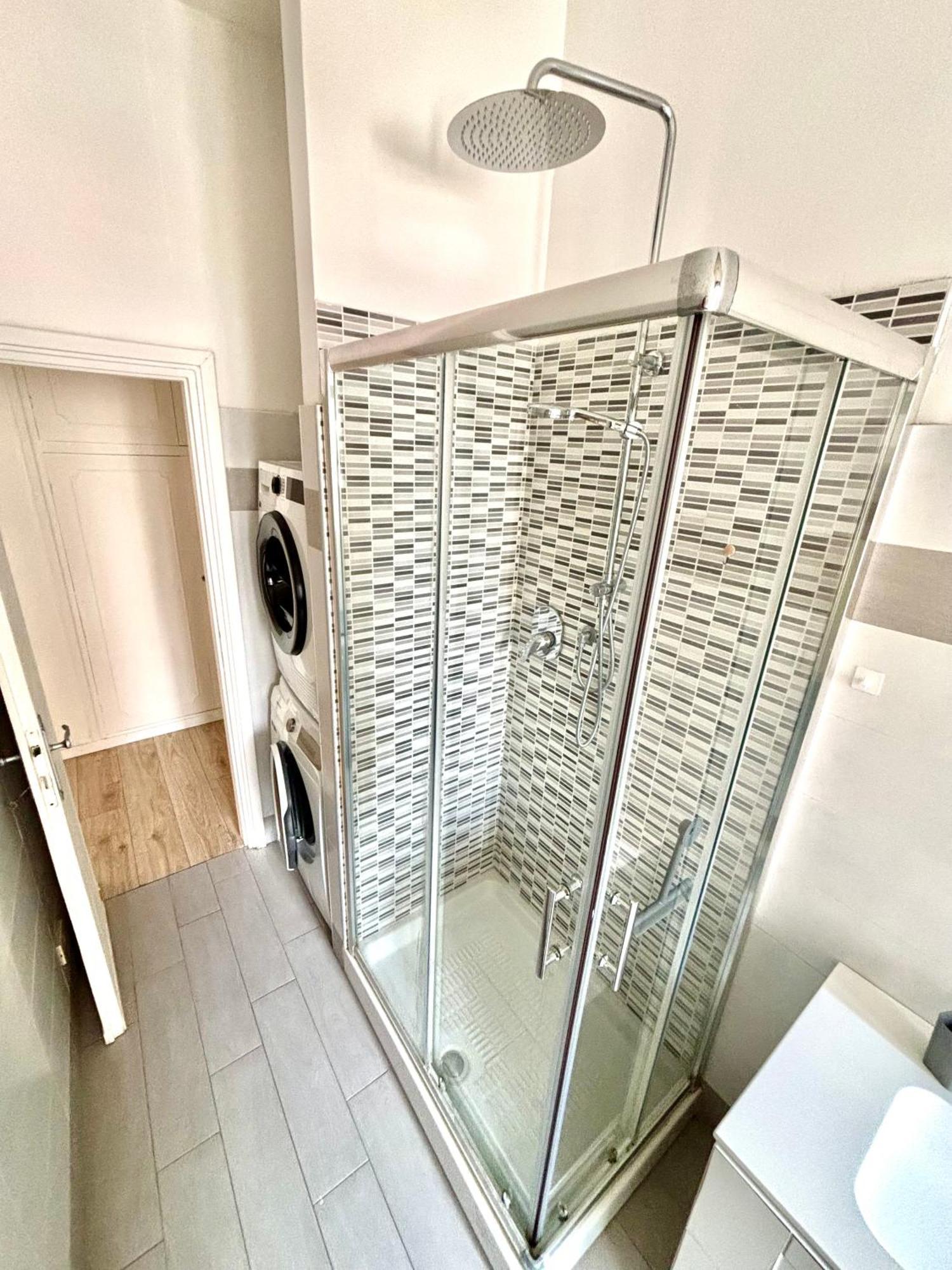Show Me 2 Bedroom Duomo & Airport Tram
